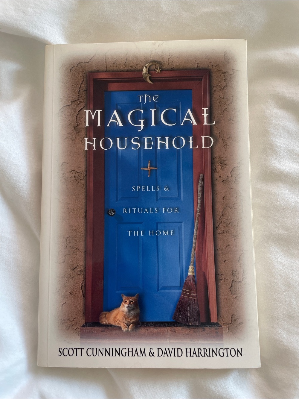 The Magical Household (Blue) - Scott Cunningham & David Harrington